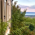 Kiskacsa Nyulontul شقة Mencshely
