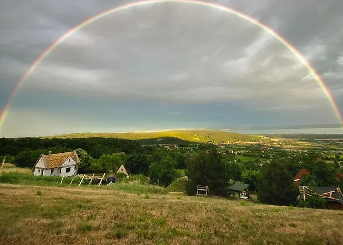 Kiskacsa Nyulontul * Mencshely